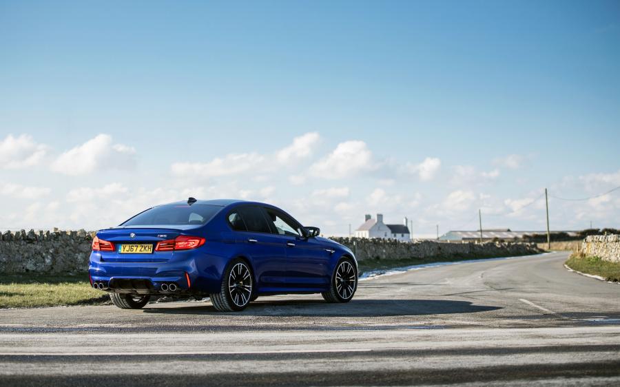  BMW M5 (F90) 2018 года  (UK) (фото 34 из 40)